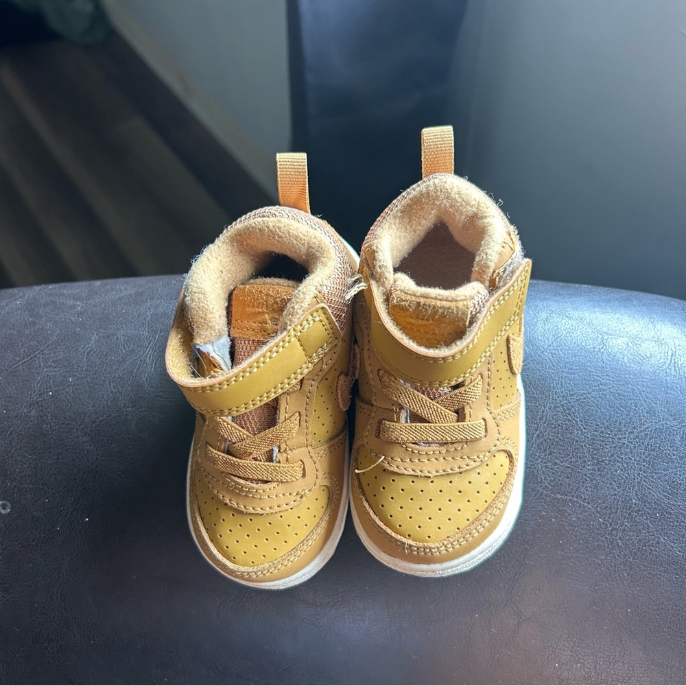 Nike Court Borough Mid 2 Infant/Toddler Shoes Khaki (CD7784-701)